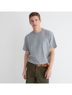 Relaxed premium-weight cotton no-pocket T-shirt