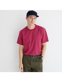 Relaxed premium-weight cotton no-pocket T-shirt