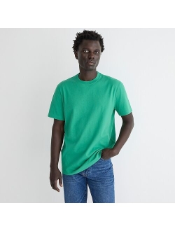 Relaxed premium-weight cotton no-pocket T-shirt