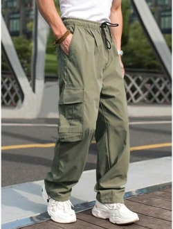 Men Flap Pocket Side Drawstring Waist Cargo Pants