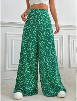 VCAY Ditsy Floral Wide Leg Pants