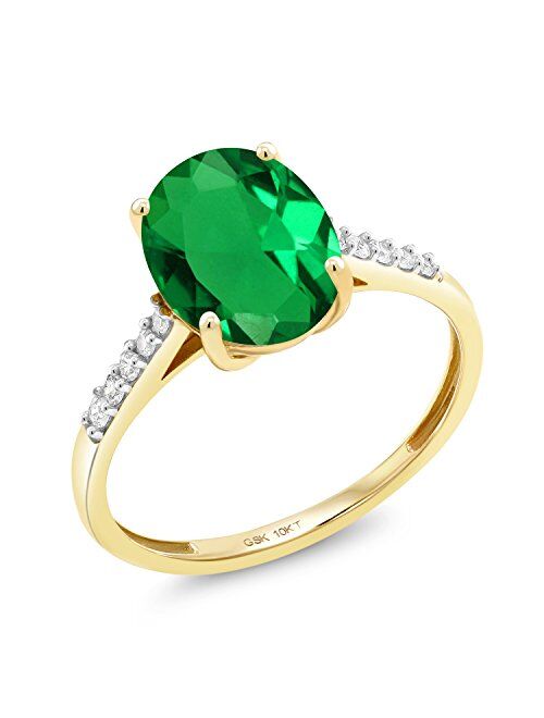 Gem Stone King 10K Yellow Gold Green Simulated Emerald and White Diamond Engagement Ring For Women (2.32 Cttw, Available in size 5, 6, 7, 8, 9)