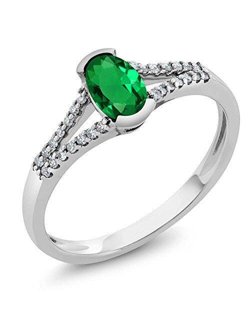 Gem Stone King 10K White Gold Women's Oval Simulated Emerald Diamond Ring (Available 5,6,7,8,9)