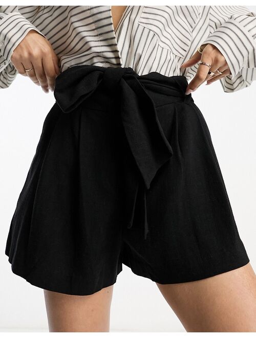 ASOS Petite ASOS DESIGN Petite linen tie waist short in black