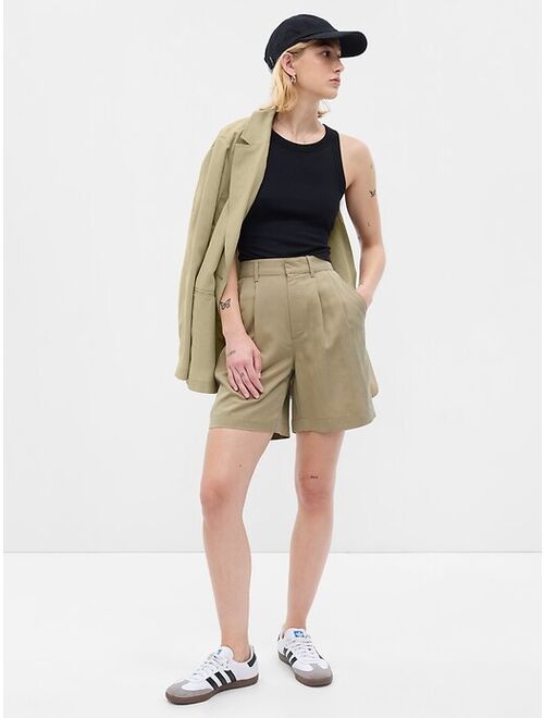 Gap SoftSuit Pleated Shorts in TENCEL Lyocell