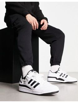 Forum Low sneakers in white and black