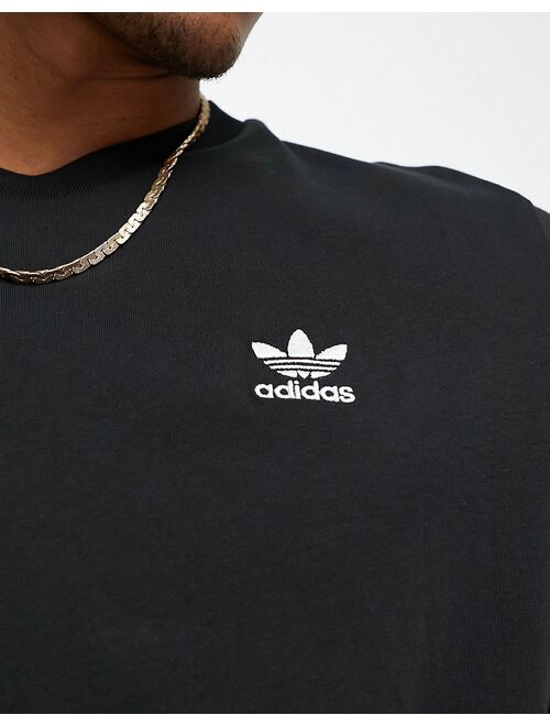 adidas Originals Essential t-shirt in black