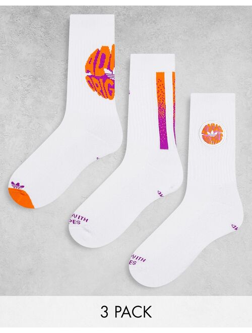 adidas Originals Spiral 4 pack crew socks in white and multi