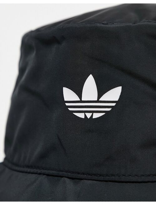 adidas Originals Packable bucket hat in black