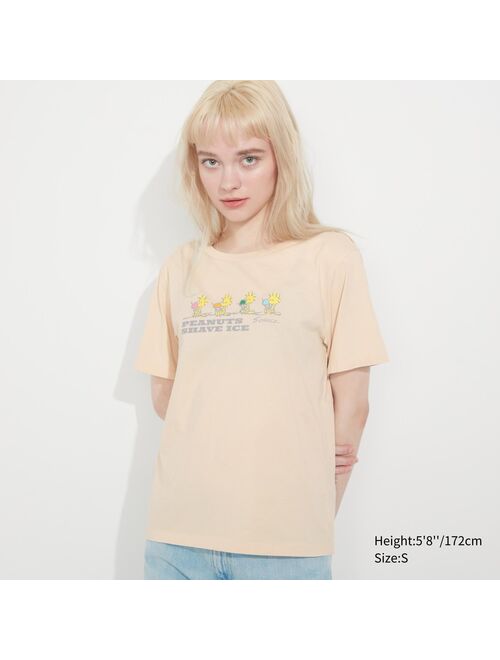 UNIQLO Peanuts Hawaii UT (Short-Sleeve Graphic T-Shirt)