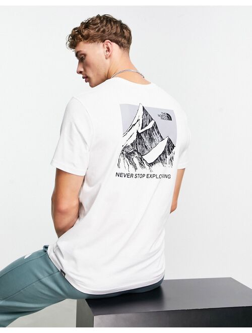 The North Face Sketch Box t-shirt in white - Exclusive to ASOS