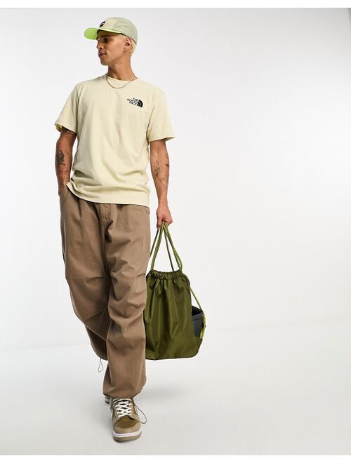 The North Face Sketch Box T-shirt in beige - Exclusive to ASOS