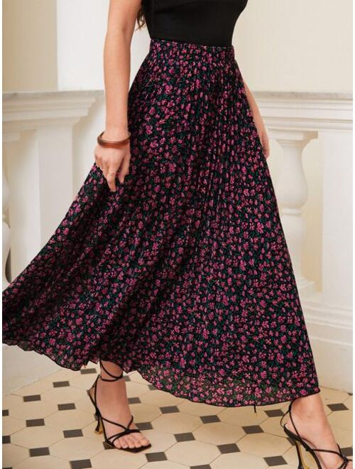 SHEIN Frenchy Ditsy Floral Print Pleated Skirt