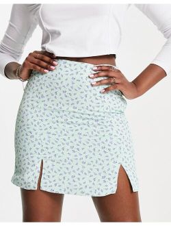 Glamorous 90s mini shift skirt in mint lilac ditsy