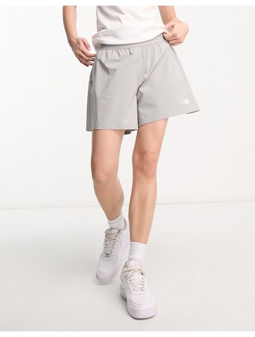 The North Face Wander shorts in gray