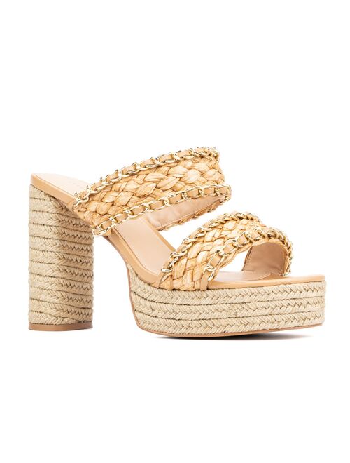 FASHION TO FIGURE Women's Maia Wide Width Heels Sandals