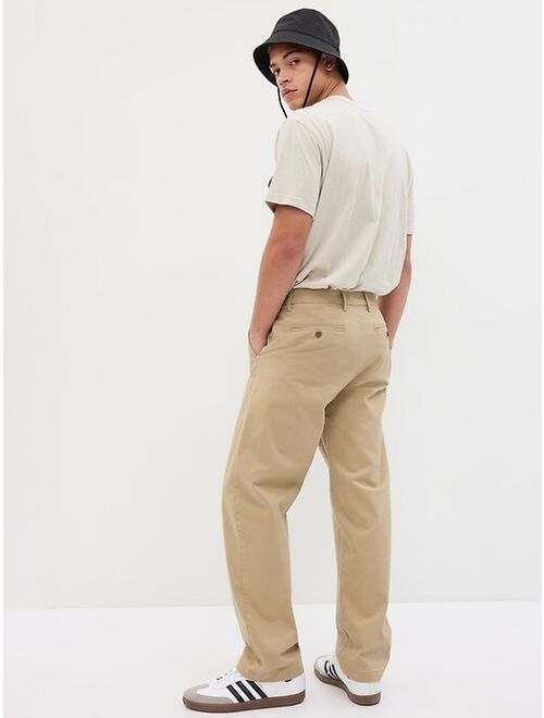 Modern Khakis in Relaxed Fit with GapFlex