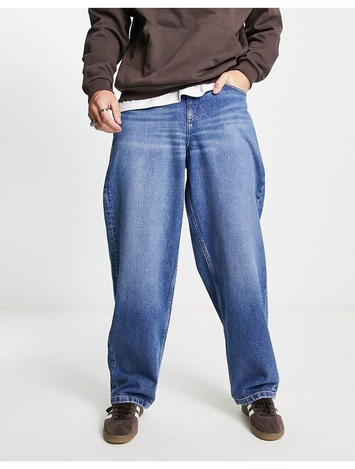 COLLUSION x014 baggy jeans in medium blue