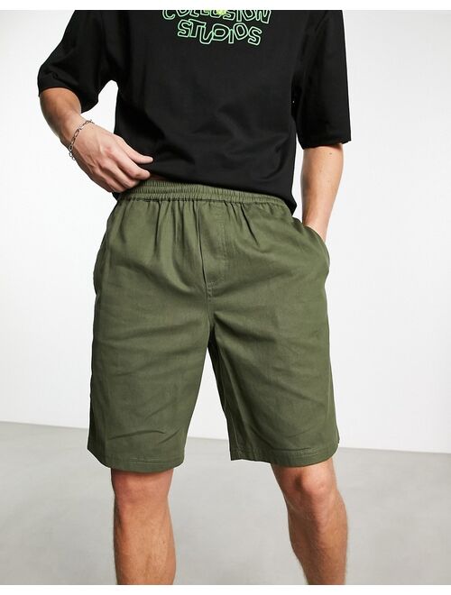 COLLUSION pull on shorts in dark khaki