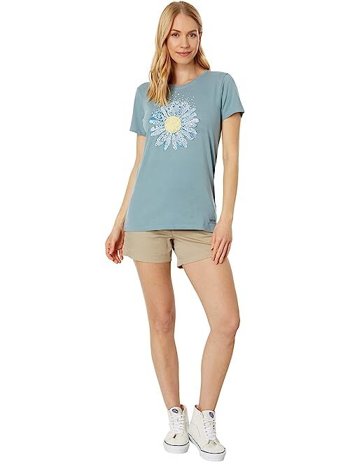 Life is Good Flower of Hearts Short Sleeve Crusher Tee