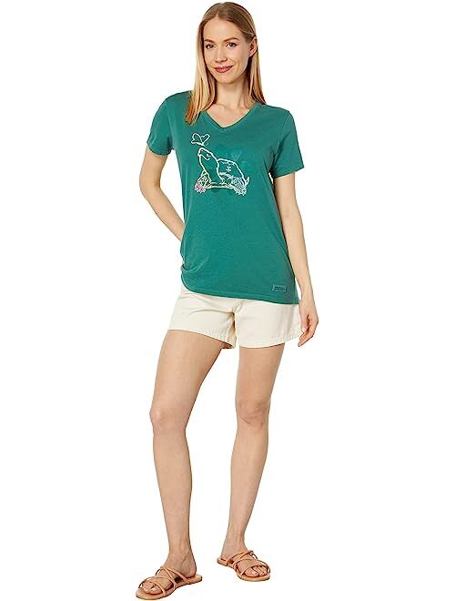 Life is Good Daisy Turtle Short Sleeve Crusher-Lite Vee