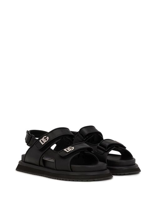 Dolce & Gabbana logo-plaque leather sandals