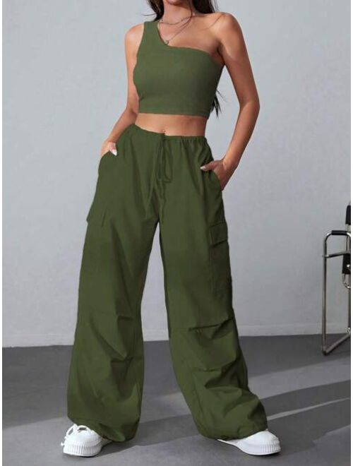 SHEIN EZwear One Shoulder Crop Top & Flap Pocket Side Drawstring Waist Cargo Pants