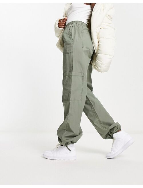 ASOS DESIGN clean pull on cargo pants in Sage