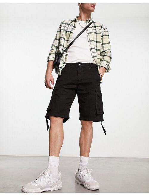 Jack & Jones Intelligence washed cargo short in black