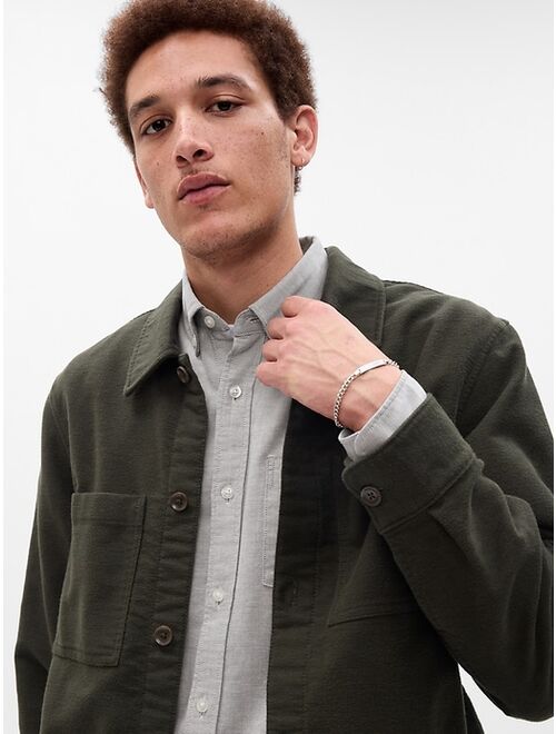 Gap Classic Oxford Shirt in Standard Fit