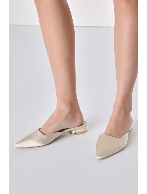 Lulus Perlia White Pearl Pointed-Toe Mules