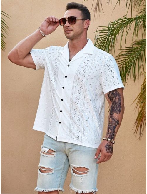 Manfinity Homme Men Eyelet Embroidery Button Up Lapel Neck Shirt