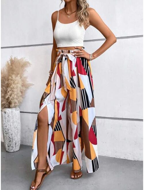 SHEIN VCAY Cami Top & Geo Print Split Thigh Belted Wide Leg Pants