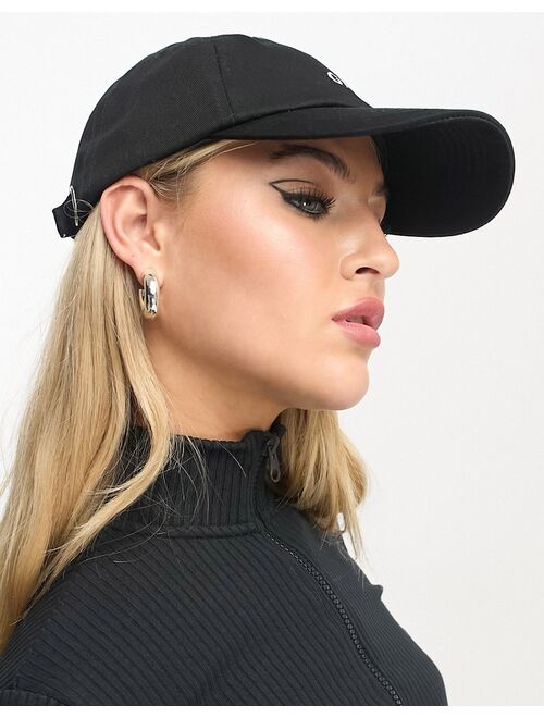 My Accessories London GRWM cap in black