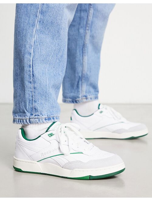 Reebok BB 4000 II sneakers in chalk with green detail