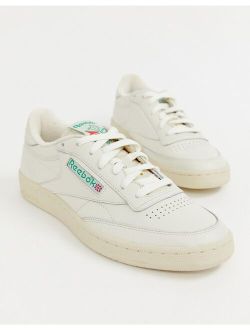 Classics Club C Unisex sneakers in off white