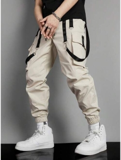 Manfinity EMRG Men Flap Pocket Buckle Detail Cargo Pants