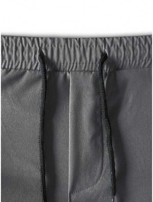 Manfinity Homme Men Solid Straight Leg Pants