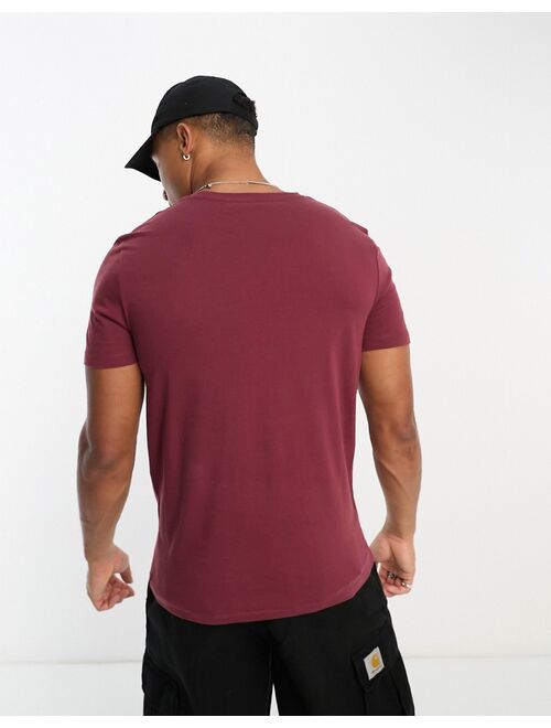 ASOS DESIGN t-shirt with crew neck in burgundy