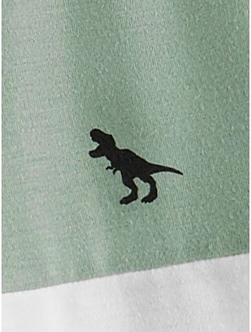 SHEIN Kids EVRYDAY Boys Two Tone Dinosaur Print Letter Patched Detail Tee