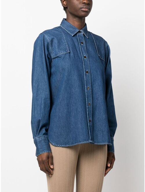 Closed long sleeves denim shirt