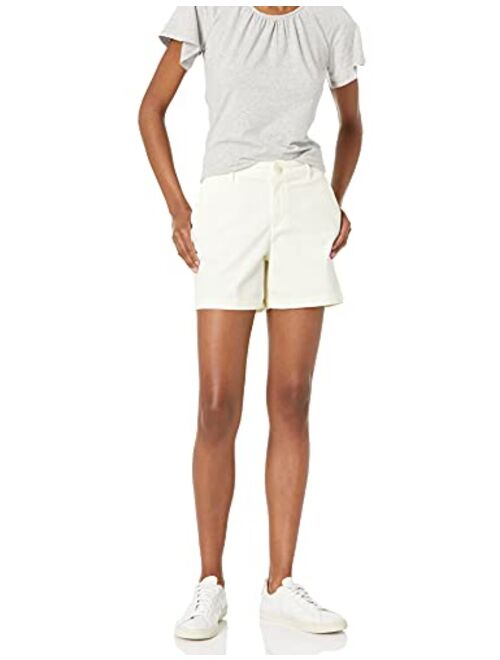 Amazon Essentials Women's 5" Inseam Chino Short (Available in Straight and Curvy Fits)