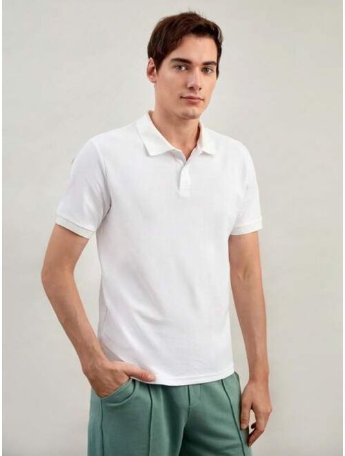 Manfinity Basics Men Cotton Solid Polo Shirt