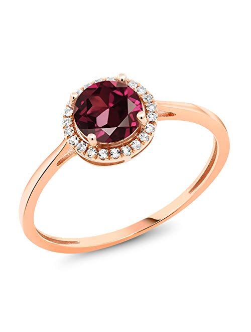 Gem Stone King 10K Rose Gold Red Rhodolite Garnet and Diamond Engagement Ring For Women (1.22 Cttw, Gemstone Birthstone, Available In Size 5, 6, 7, 8, 9)