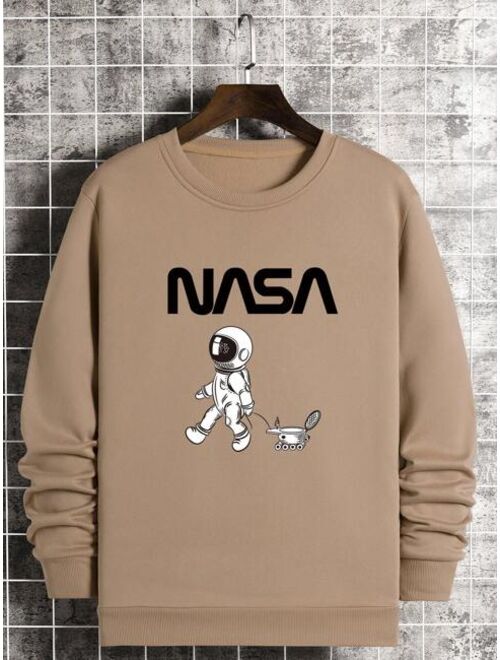 Men Letter Spaceman Print Thermal Lined Sweatshirt