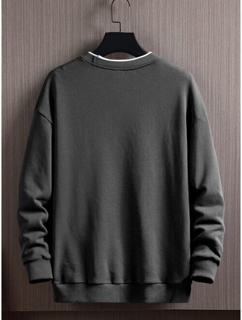 Men Letter Patched Sweatshirt