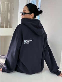 Letter Graphic Drop Shoulder Drawstring Hoodie