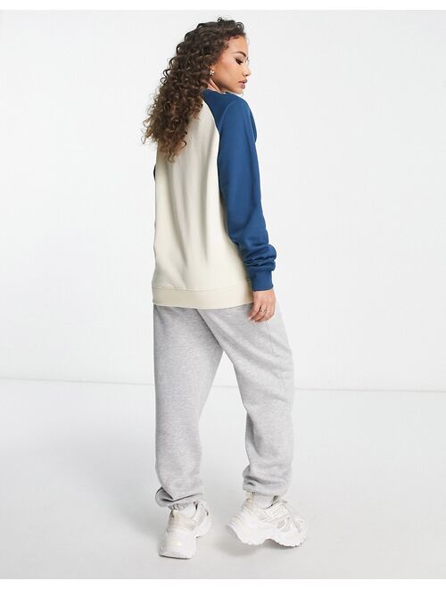 Farah Wicke raglan boyfriend fit sweatshirt in white and blue