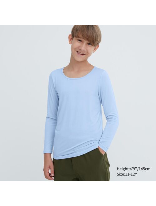 UNIQLO HEATTECH Scoop Neck Long-Sleeve T-Shirt