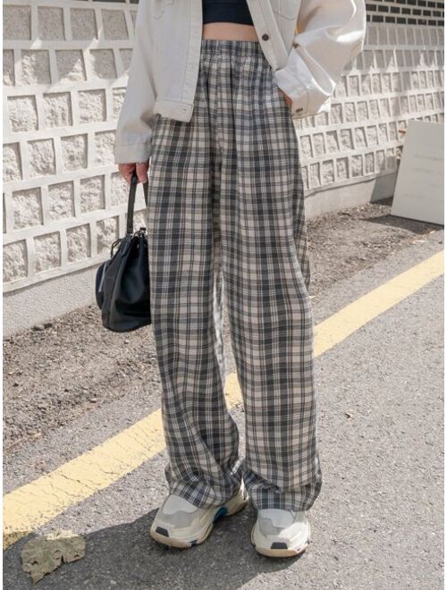 DAZY Plaid Slant Pocket Pants